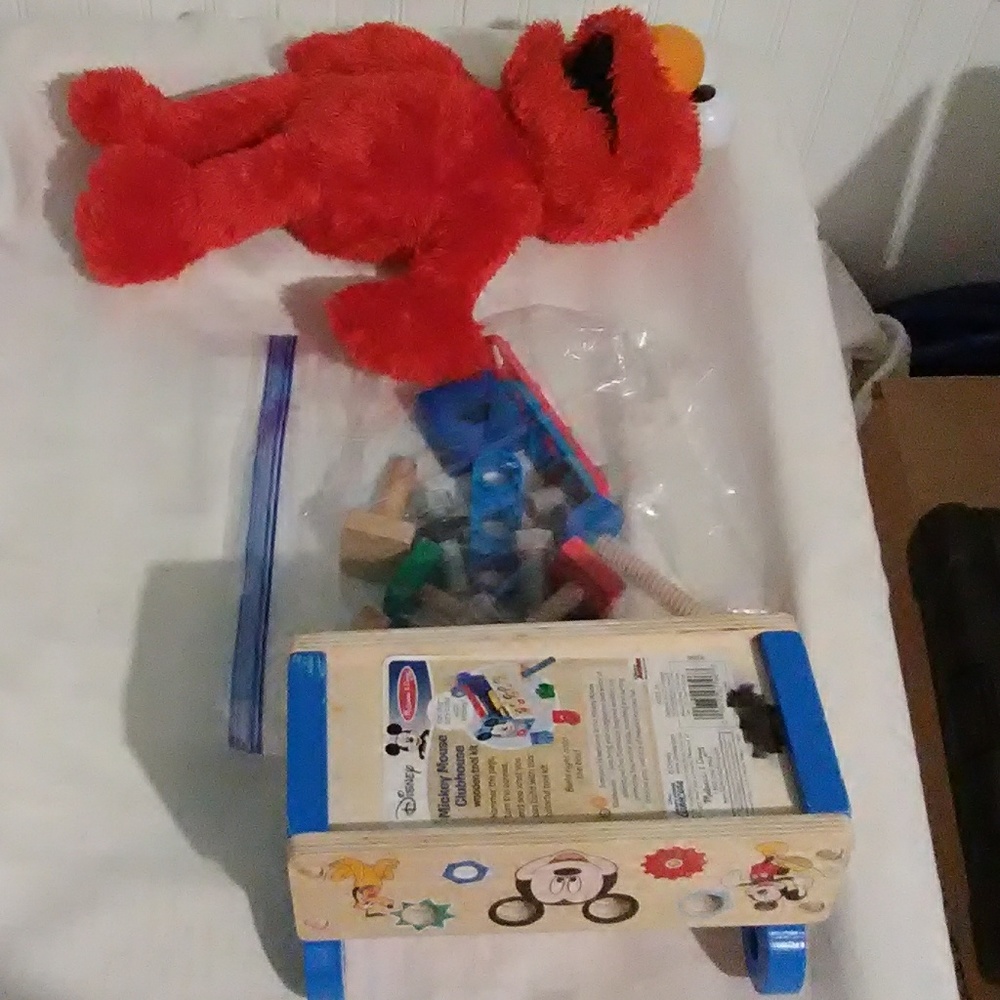 SALE Used Bundle Of Toys Elmo/Mickey Toolbox - Picture 7 of 8